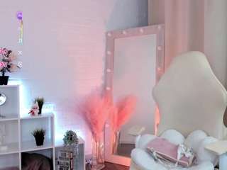 livingdolly Live Webcam on CamSoda