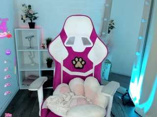 livingdolly live cam profile