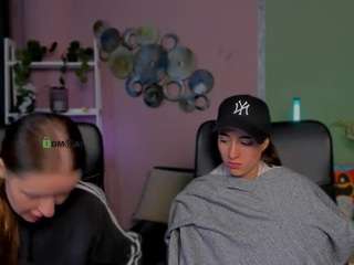 lorel-love chat room