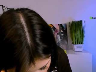  mila-glow chat room
