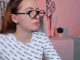 mila-glow webcam