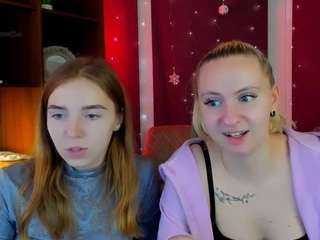 mila-glow's CamSoda show and profile