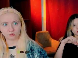 le modèle mila-glow est en webcam porno dans un show sur le site camsoda, il possède les tags suivants: ahegao,sexy,lingerie,lovense,massage,naked,normal,ohmibod,oil,pov,sex toys,skinny,anal toys,smoking,solo,spank,spanking,striptease,tease,toys