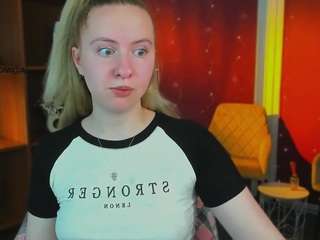 le modèle mila-glow est en webcam porno dans un show sur le site camsoda, il possède les tags suivants: ahegao,sexy,lingerie,lovense,massage,naked,normal,ohmibod,oil,pov,sex toys,skinny,anal toys,smoking,solo,spank,spanking,striptease,tease,toys