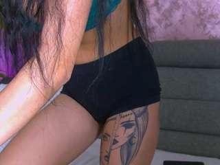 miriambelly Live Webcam on CamSoda