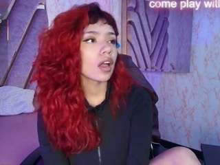 red-pandaa Live Webcam on CamSoda