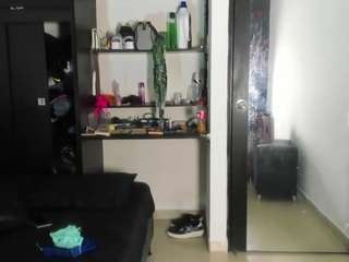 wicked-orange webcam model