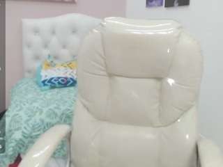 zoe-cortez webcam model