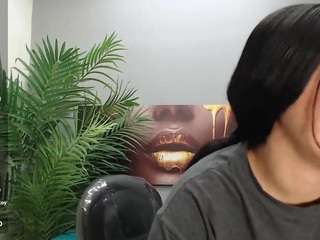 zoe-cortez webcam