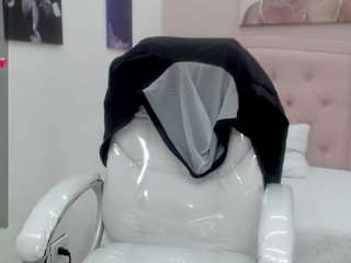  zoe-cortez chat room