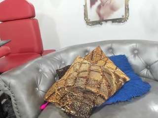esmeralda-milf