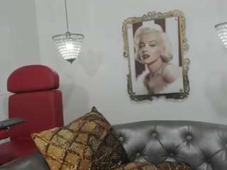 esmeralda-milf