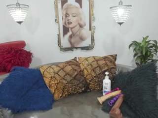 esmeralda-milf