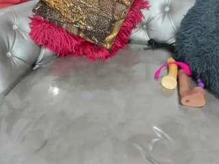esmeralda-milf