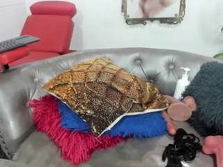 esmeralda-milf