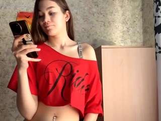 juliandyches live cam profile