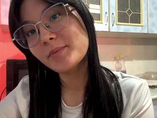 thanhciufo Live Webcam on CamSoda