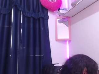 alexaa699 Live Webcam on CamSoda
