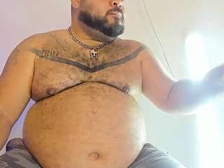 bearshairybigfetish