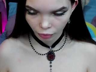  curvy-dynamite chat room