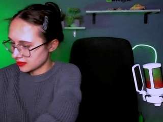 erica-breeze webcam