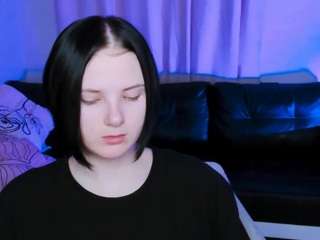  leilashynest chat room