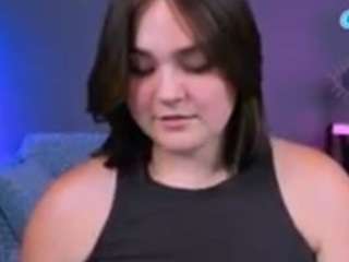  milana-red1 chat room