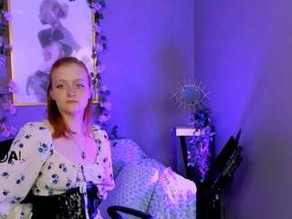 milana-red1 Live Webcam on CamSoda
