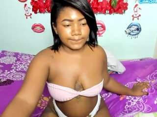 Rihanahot33