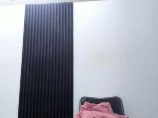  sophia-thomsonn chat room