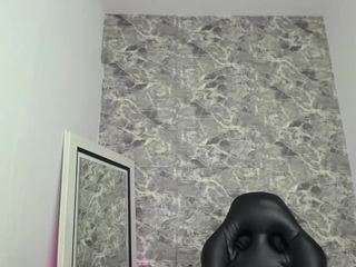 Discover vale-rivas from CamSoda