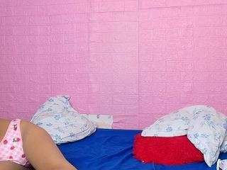violetmia68 from CamSoda is Private
