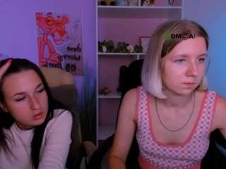 alma-black1 Live Webcam on CamSoda