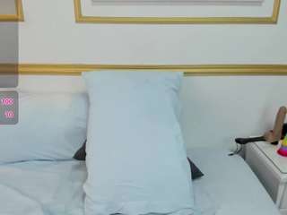 caroline-00403