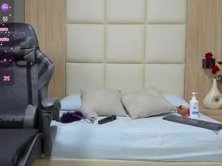 caroline-00403