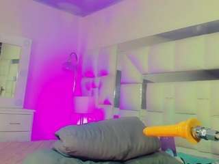 chanell-sexyass live cam profile