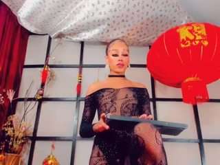 chanell-sexyass's CamSoda show and profile