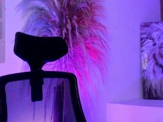 katemoos live cam profile