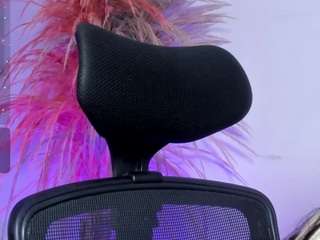 le modèle katemoos est en webcam porno dans un show sur le site camsoda, il possède les tags suivants: amateur,shemale,no smoking,nude,orgasm,saliva,schoolgirl,sex toys,sexmachine,skinny,ass,small tits,squirt,tattoos,teen (18+),toys,twerk,twerking,nerd,natural