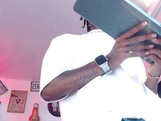 lili-and-breazer webcam