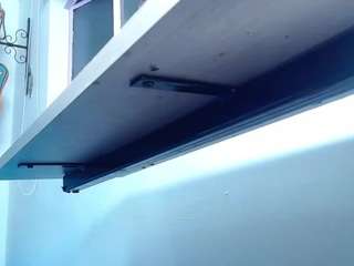 lili-and-breazer, female webcam model,  years old, on live webcam