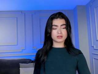 lucyweiss webcam