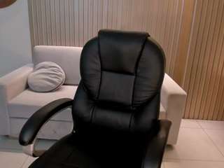 mayamoretti Live Webcam on CamSoda