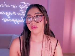 mayamoretti live cam profile