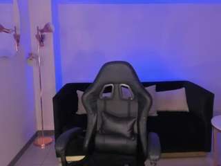le modèle mayamoretti est en webcam porno dans un show sur le site camsoda, il possède les tags suivants: ahegao,ass,black hair,blowjob,brown eyes,cowgirl,deepthroat,dildo,dildo or vibrator,fingering,large tits,nature,no drinking,no smoking,spank,strip