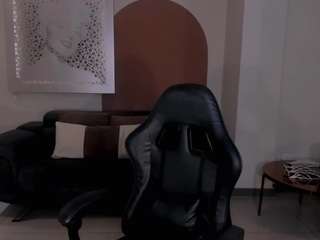 mayamoretti live webcam show