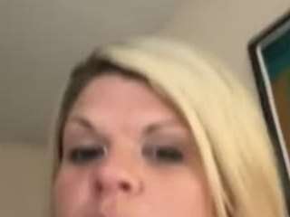 GirlNextDoor369