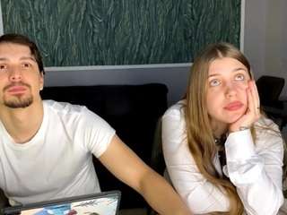 miley-and-michae... Live Webcam on CamSoda
