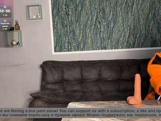 miley-and-michael's live room