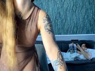 Miley-and-Michael live cam on CamSoda
